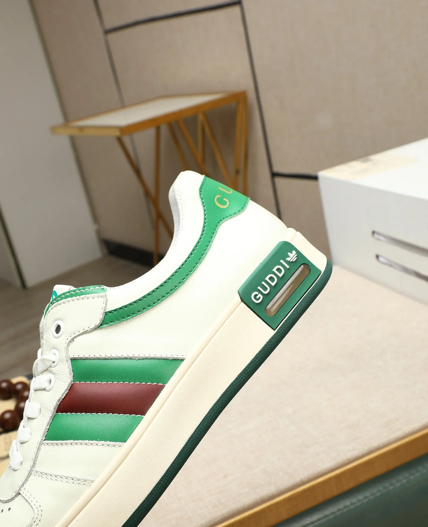 Men's men's shoes 💰440 GUCCI🔍🔍The latest model is on sale at the same time at the counter. Original calfskin imported from Italy, genuine leather lining, (high-end, noble, and classy) with exquisite workmanship. Sole: Original sole provided by the original factory, ⚠Exclusive double-layer movable molded sole super comfortable⚠, real shot 🎬The real thing is better🔍🔍"High quality·Follow the order" Code number 38-44